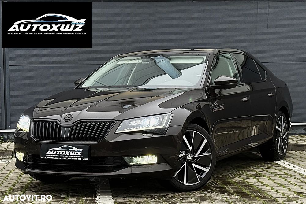 Skoda Superb 2.0 TDI DSG Premium Edition - 13