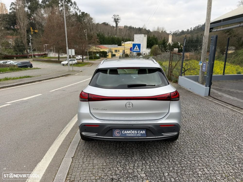 Mercedes-Benz EQA 250 Progressive - 8