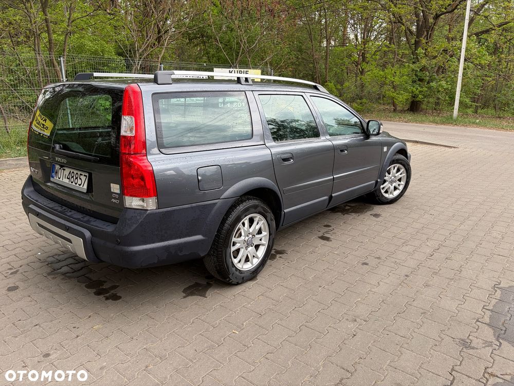 Volvo XC 70 - 4