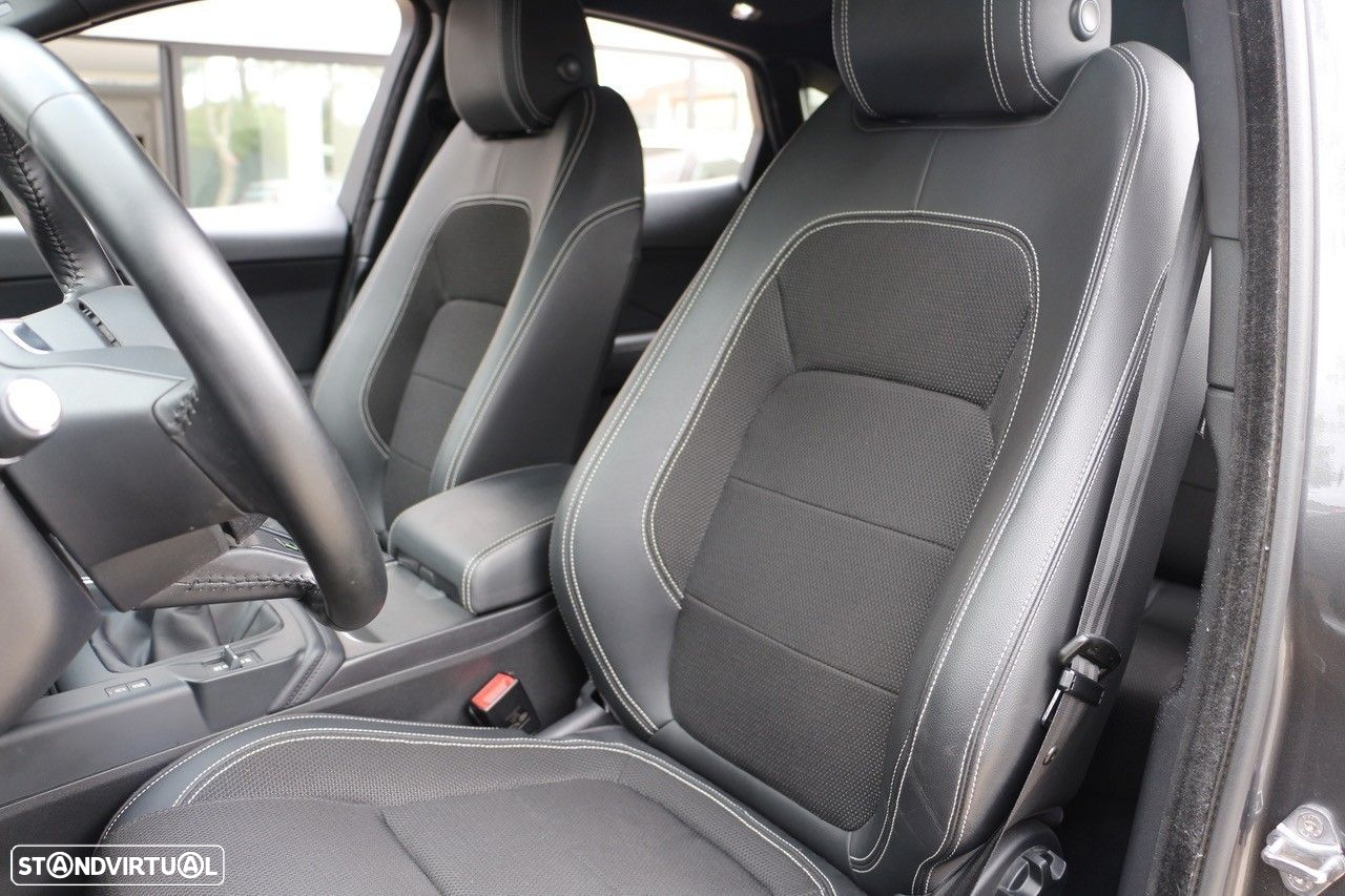 Jaguar E-Pace 2.0 i4D R-Dynamic - 17