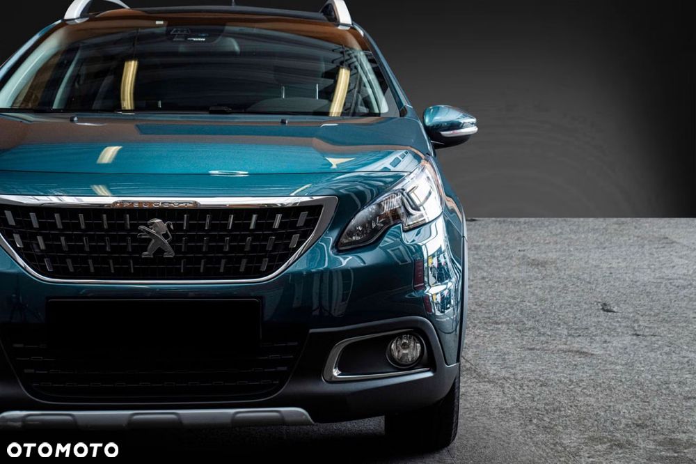 Peugeot 2008 PureTech 110 GPF Stop&Start EAT6 Allure - 8