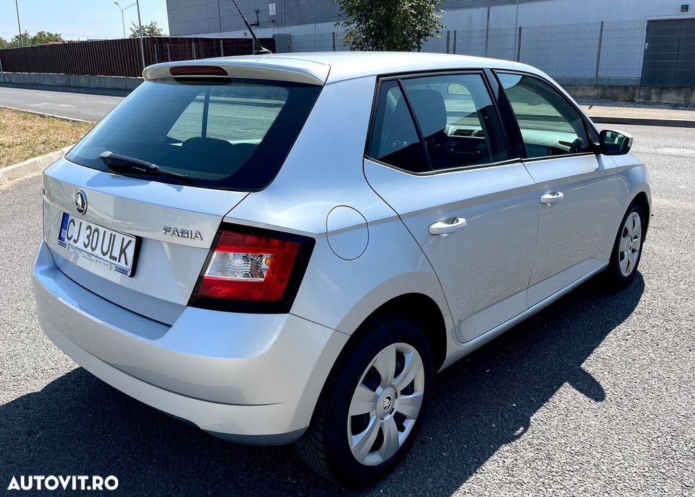 Skoda Fabia 1.0 MPI Avantaj - 4