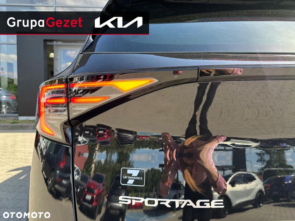 Kia Sportage 1.6 T-GDI HEV Business Line 2WD - 18