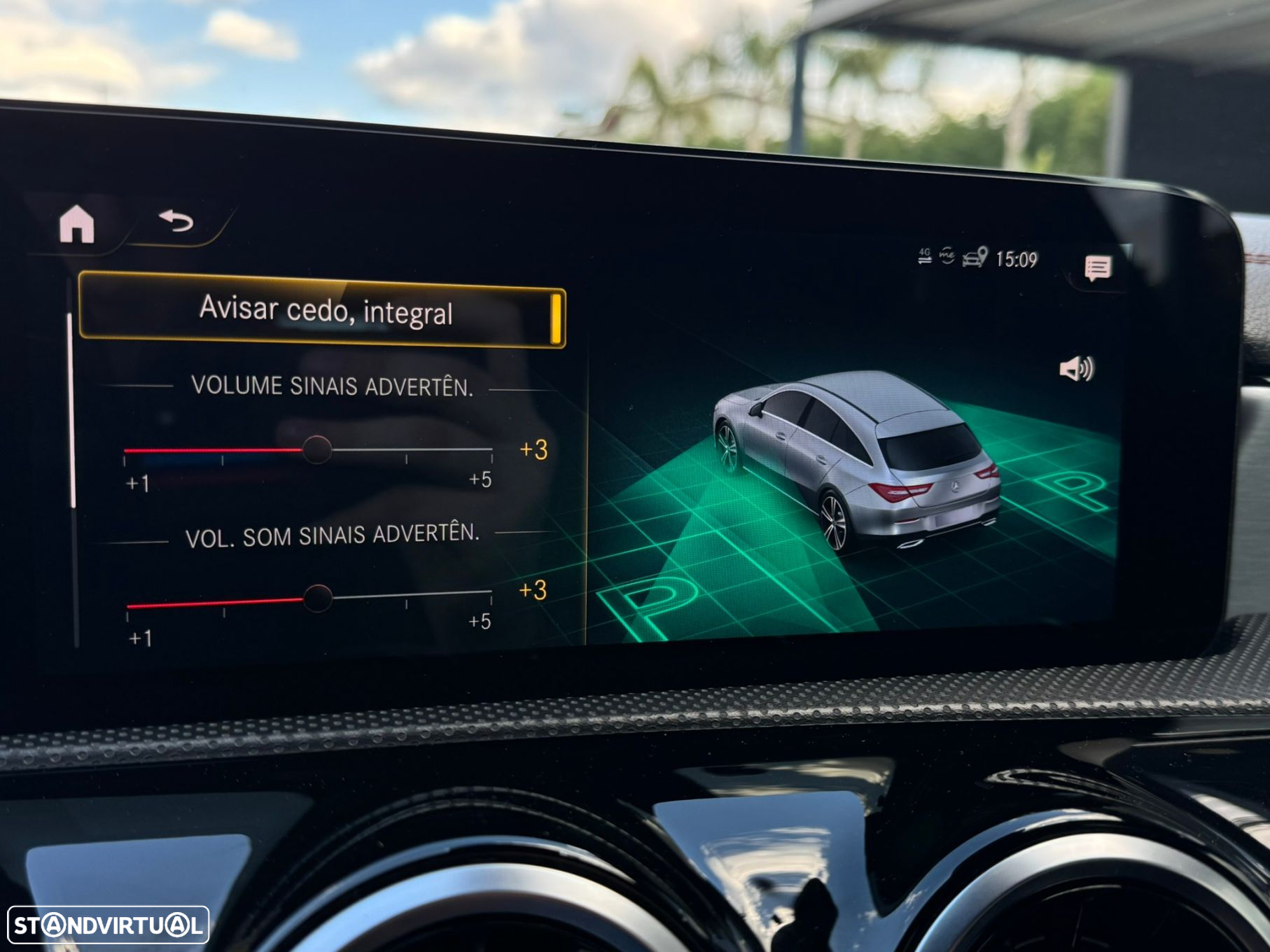Mercedes-Benz CLA 180 d Shooting Brake AMG Line Aut. - 39