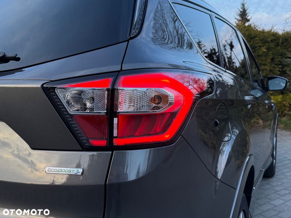 Ford Kuga 1.5 EcoBoost 4x4 Vignale - 28