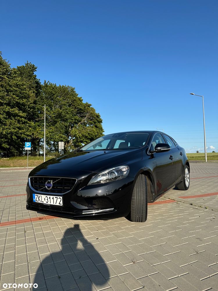 Volvo V40 D2 Summum - 2