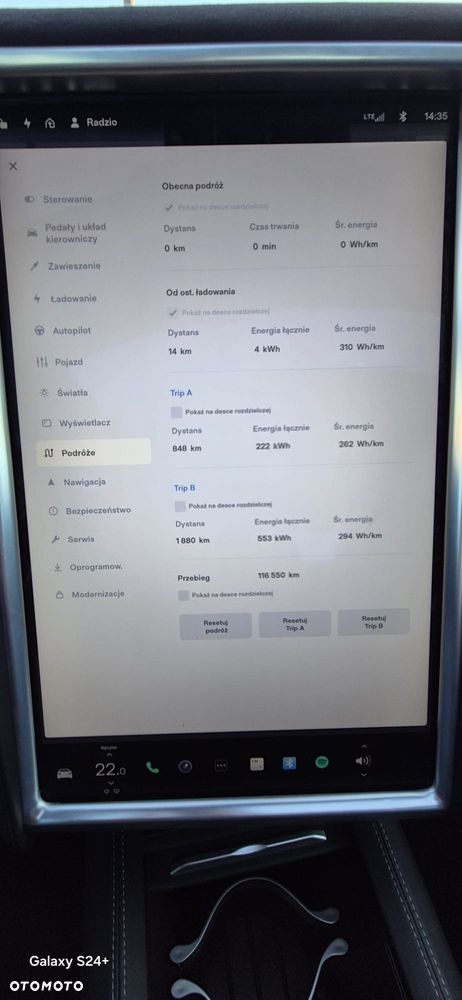 Tesla Model S Performance - 38