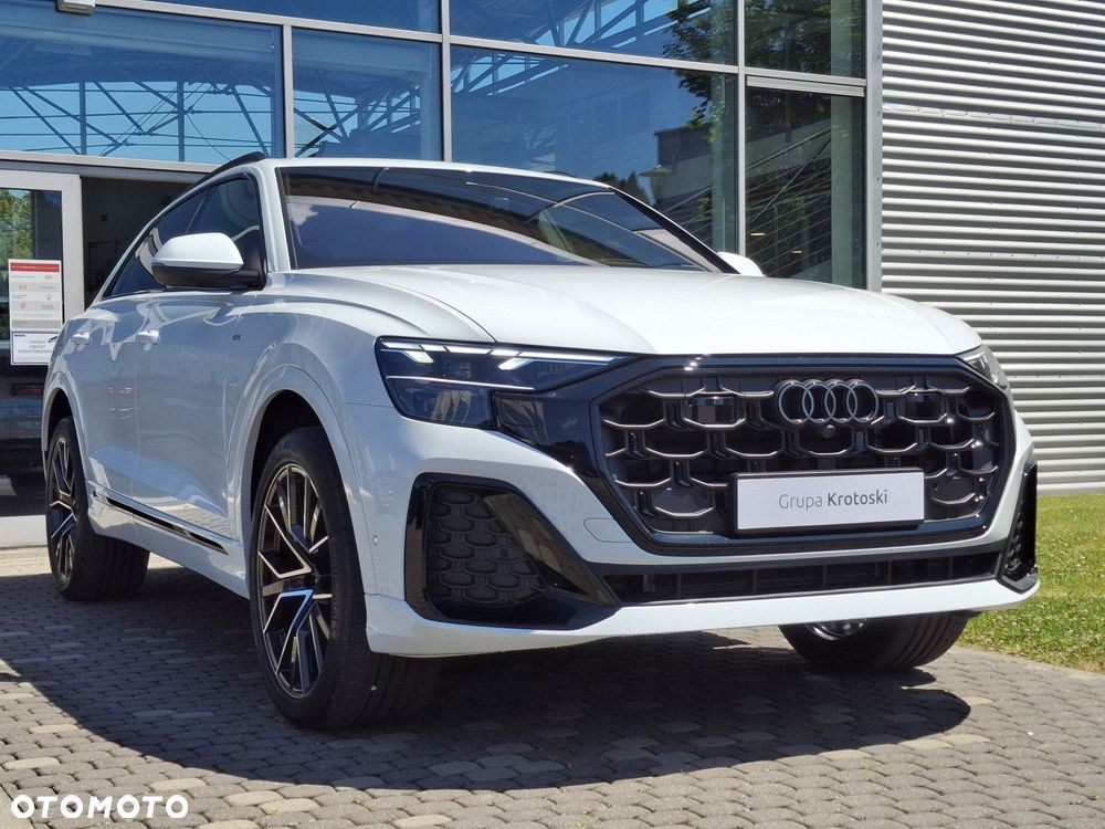 Audi Q8 - 7