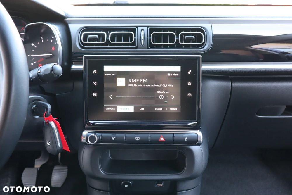 Citroën C3 Pure Tech 82 SHINE - 18