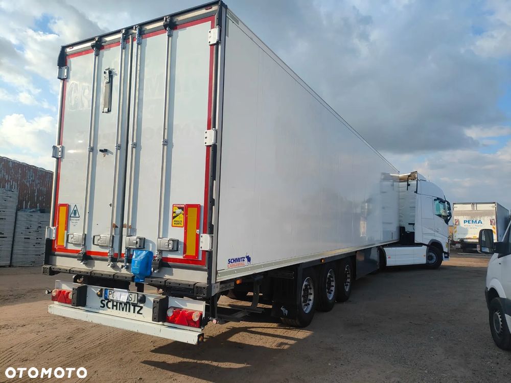 Schmitz Cargobull SKO24/L - 2