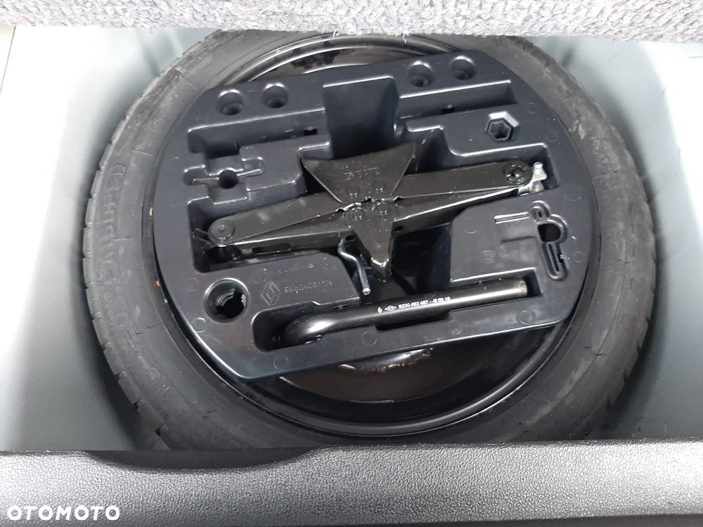 Renault Captur ENERGY TCe 120 Experience - 37