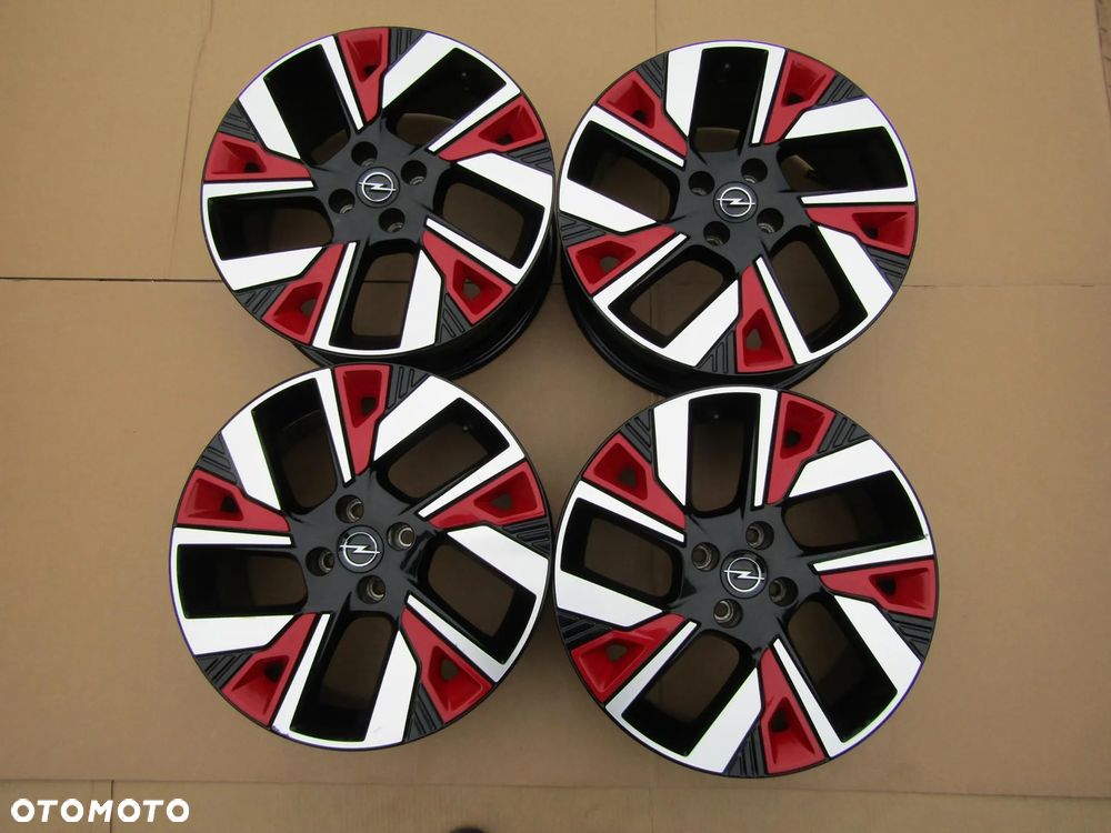 4x Felgi Aluminiowe 18 Opel Mokka II B Corsa F Peugeot 2008 II 2008 5008 Citroen DS3 DS4 C4 Cactus C3 II III 7 j 4x108 ET35 - 1