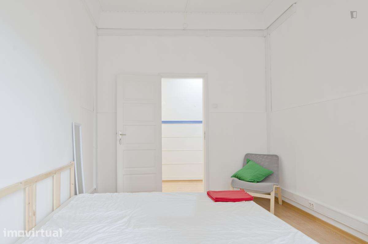 Quarto - localizado em Entrecampos Lisbon - Grande imagem: 3/16