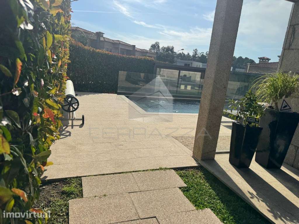 MORADIA V4 COM PISCINA - VILA NOVA DE FAMALICÃO - Grande imagem: 4/34
