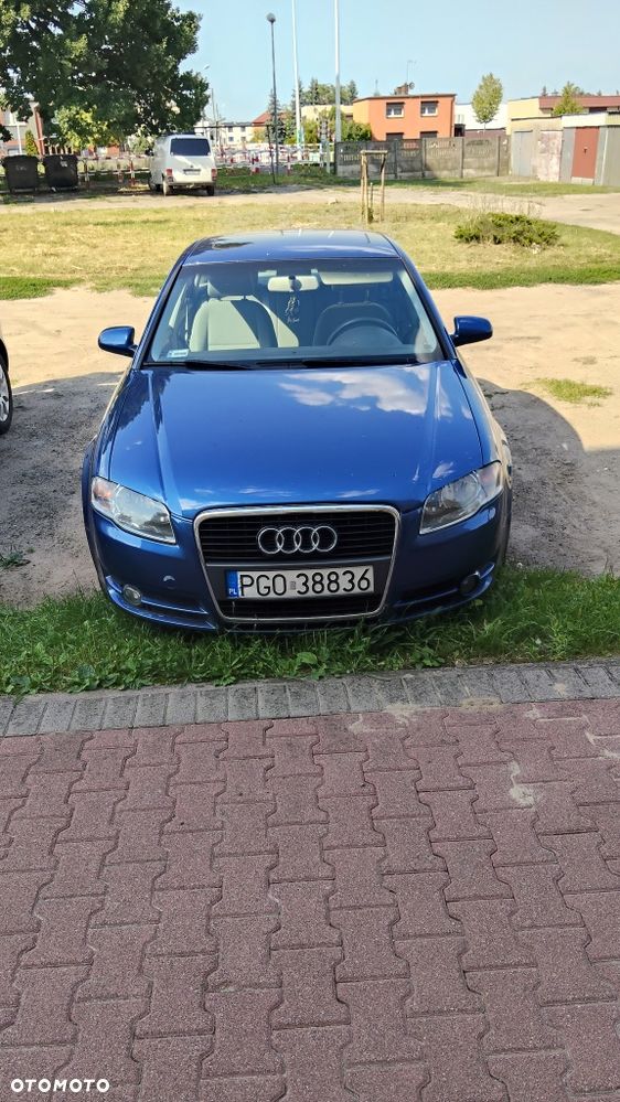 Audi A4 Avant - 1