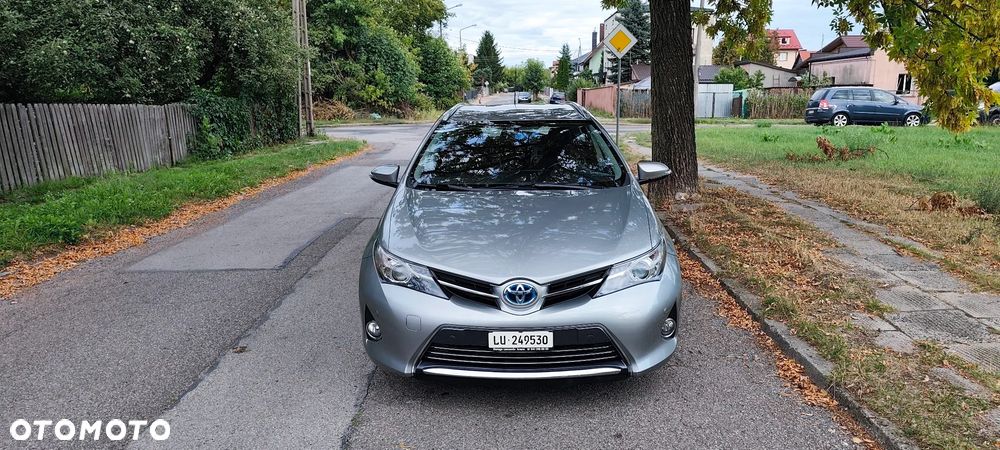 Toyota Auris 1.8 HSD Prestige NAVI - 32