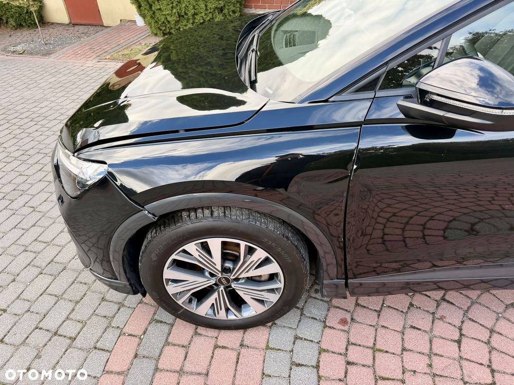 Audi Q4 e-tron 45 quattro - 8