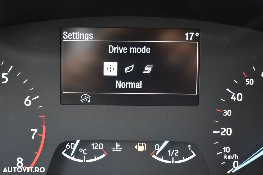 Ford Fiesta 1.0 EcoBoost mHEV Trend Connected - 17