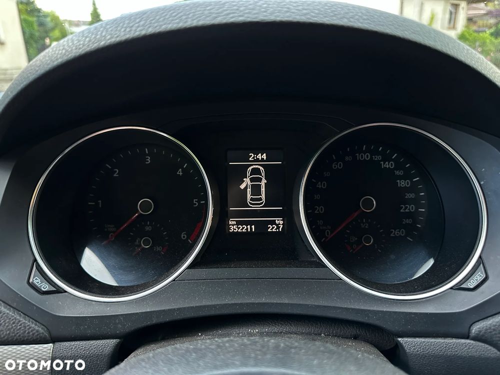 Volkswagen Jetta 2.0 TDI DPF BMT Comfortline - 11