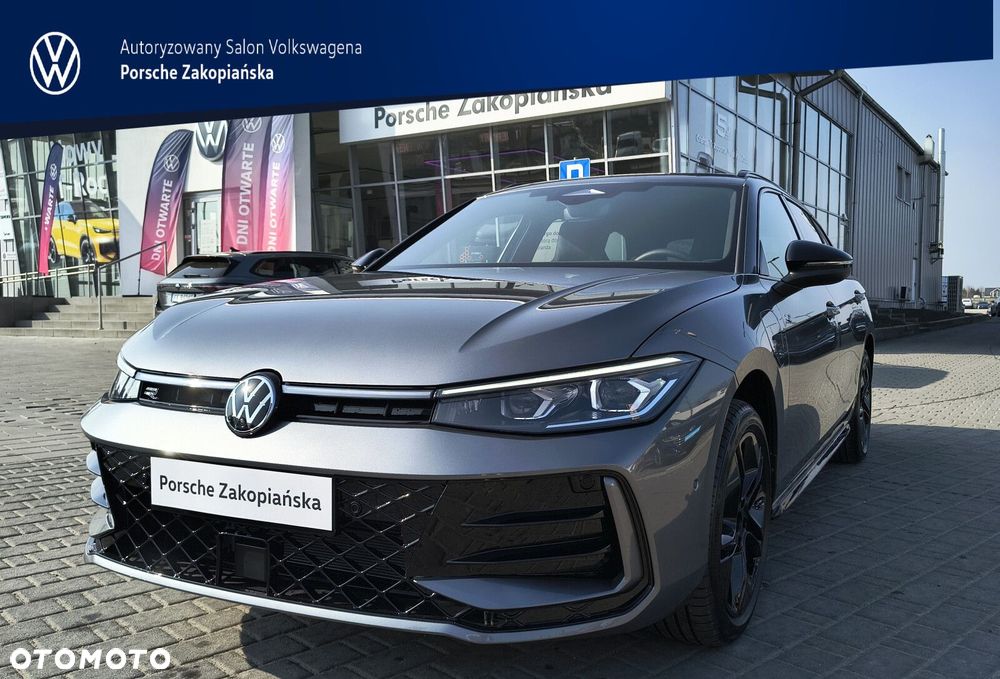 Volkswagen Passat - 1