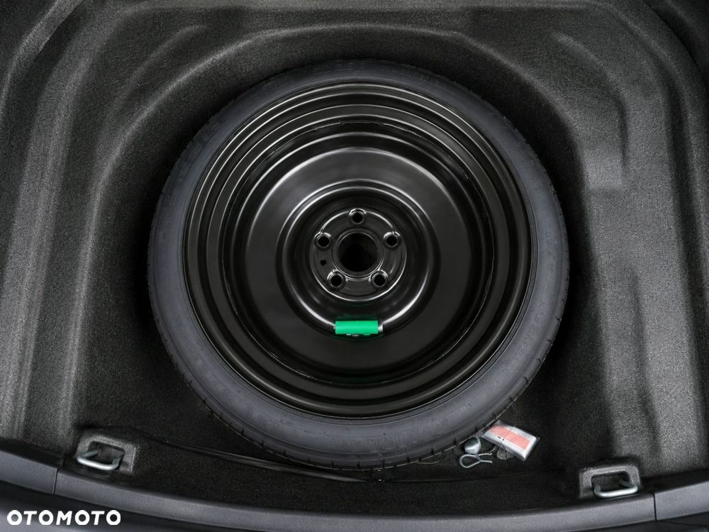 Toyota Corolla 1.8 Hybrid Comfort - 11