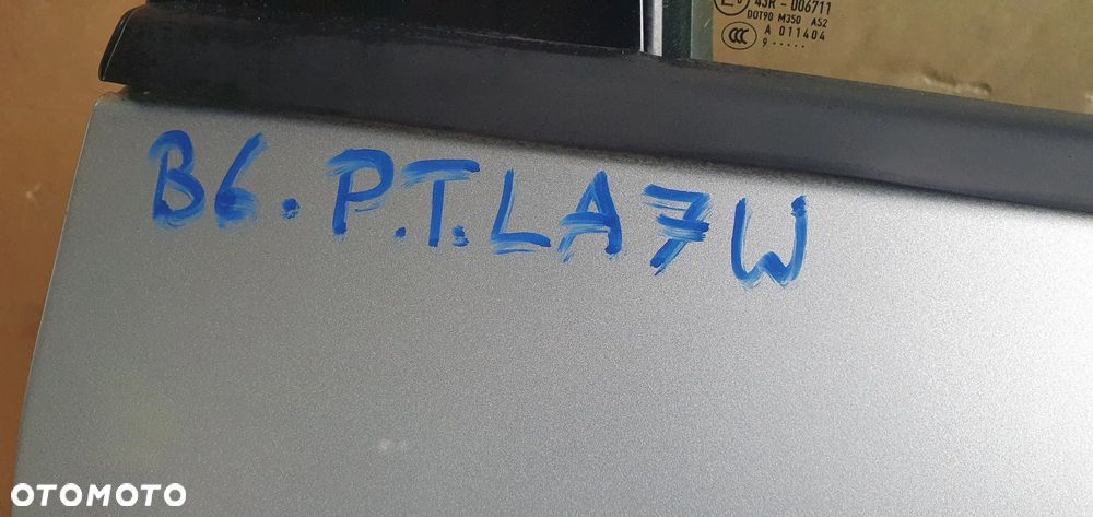 Drzwi prawy tył tylne prawe VW Passat B6 LA7W - 7