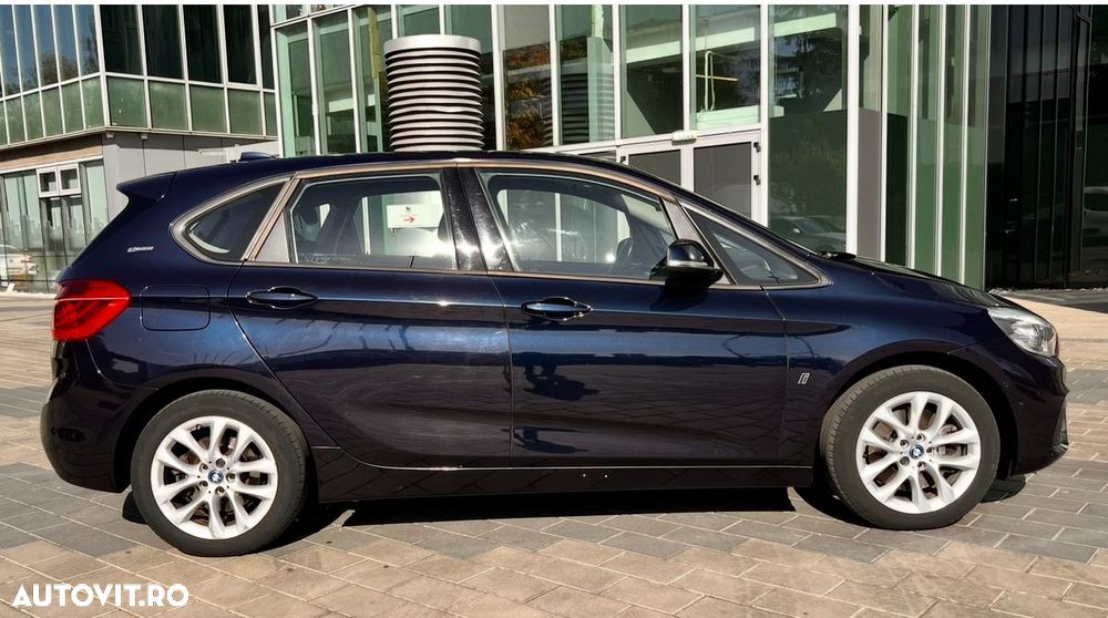 BMW Seria 2 218i Aut. Luxury Line - 4