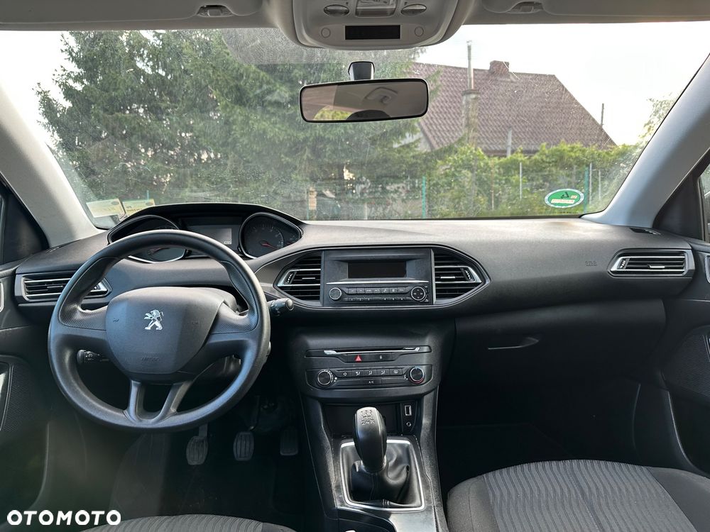 Peugeot 308 - 25