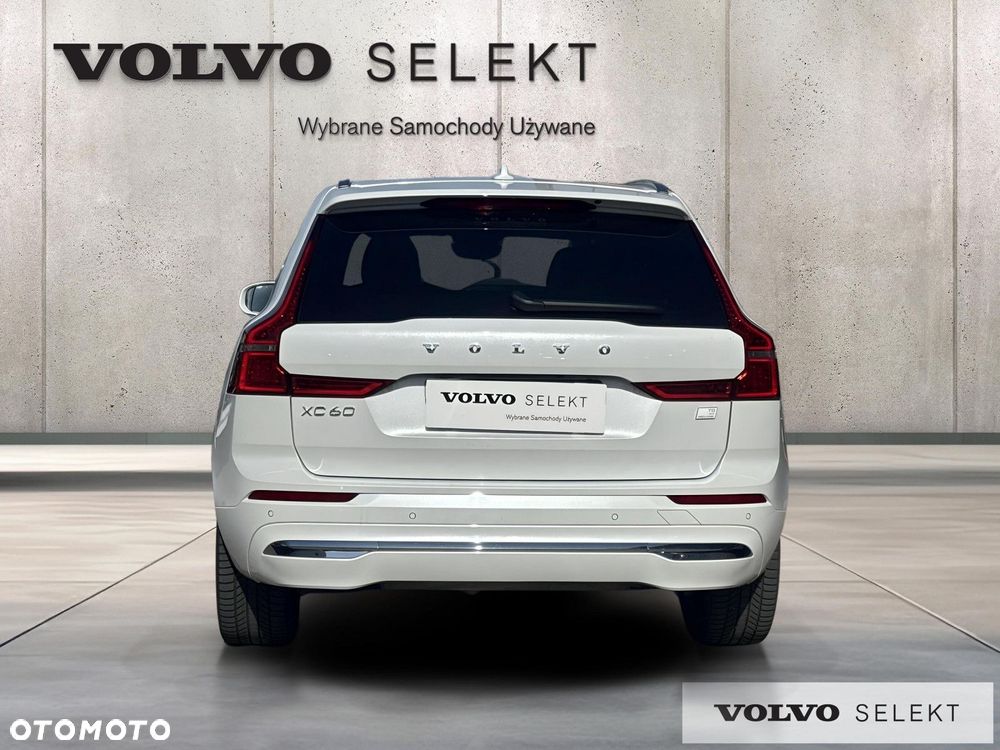 Volvo XC 60 - 4