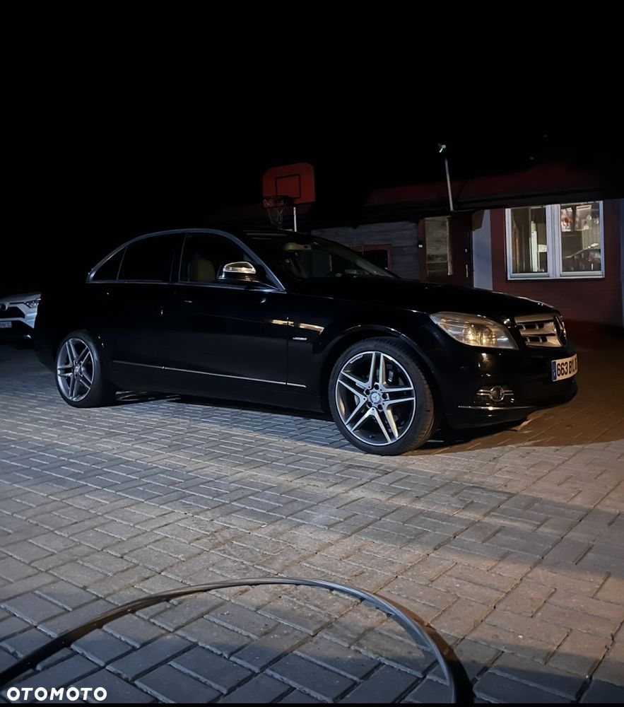 Mercedes-Benz Klasa C 220 CDI DPF Automatik Avantgarde - 9