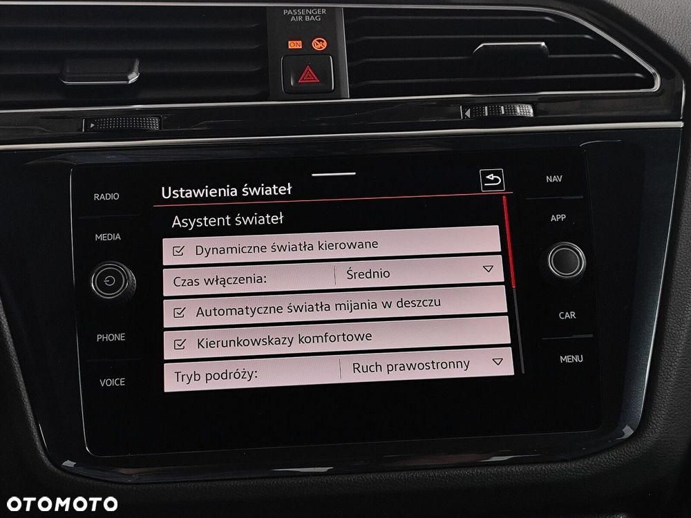 Volkswagen Tiguan 2.0 TDI SCR 4Mot R-Line DSG - 31