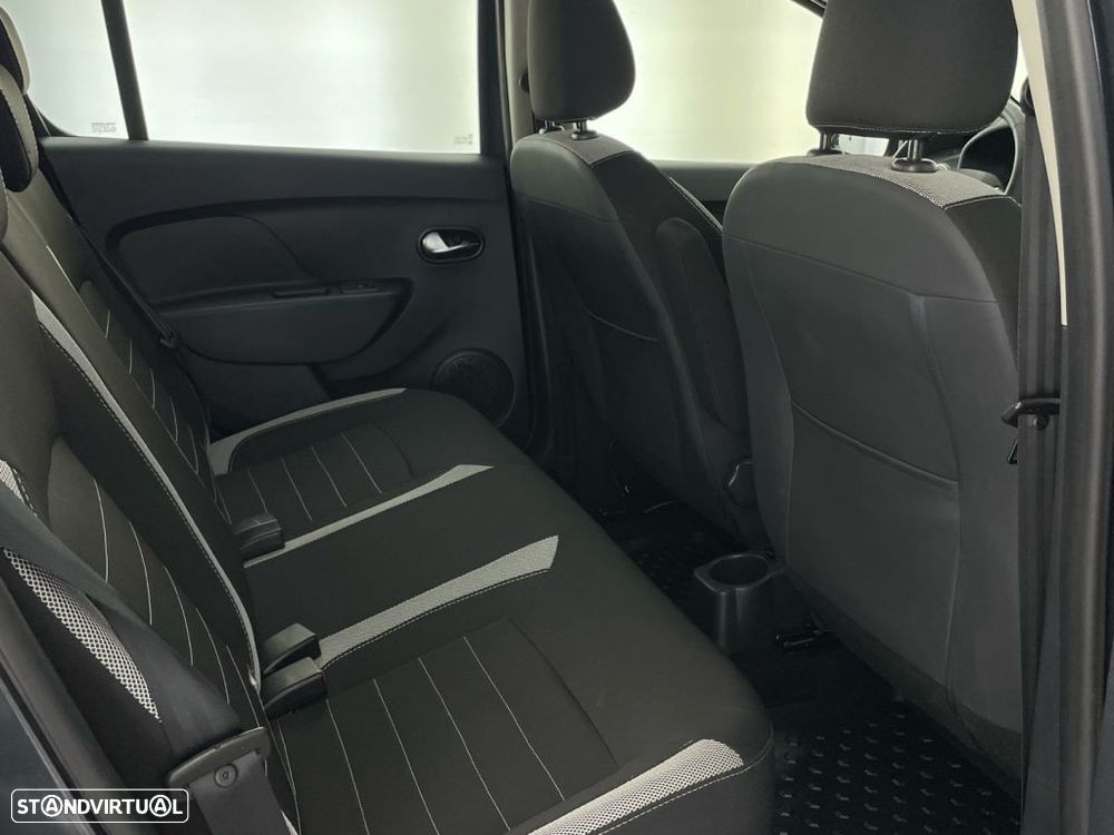 Dacia Sandero 0.9 TCe Stepway Bi-Fuel - 25