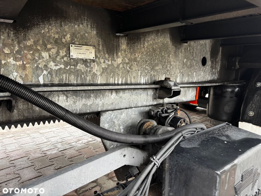 Fruehauf Burto firanka - 8