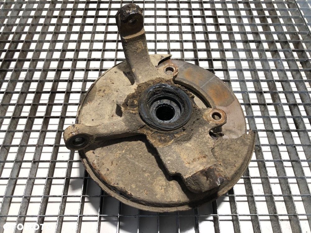 ZWROTNICA PRAWY PRZÓD  OPEL FRONTERA A (U92) 1992 - 1998 2.8 TD (5BMWL4, 5BSUD2) 83 kW [113 KM] - 1