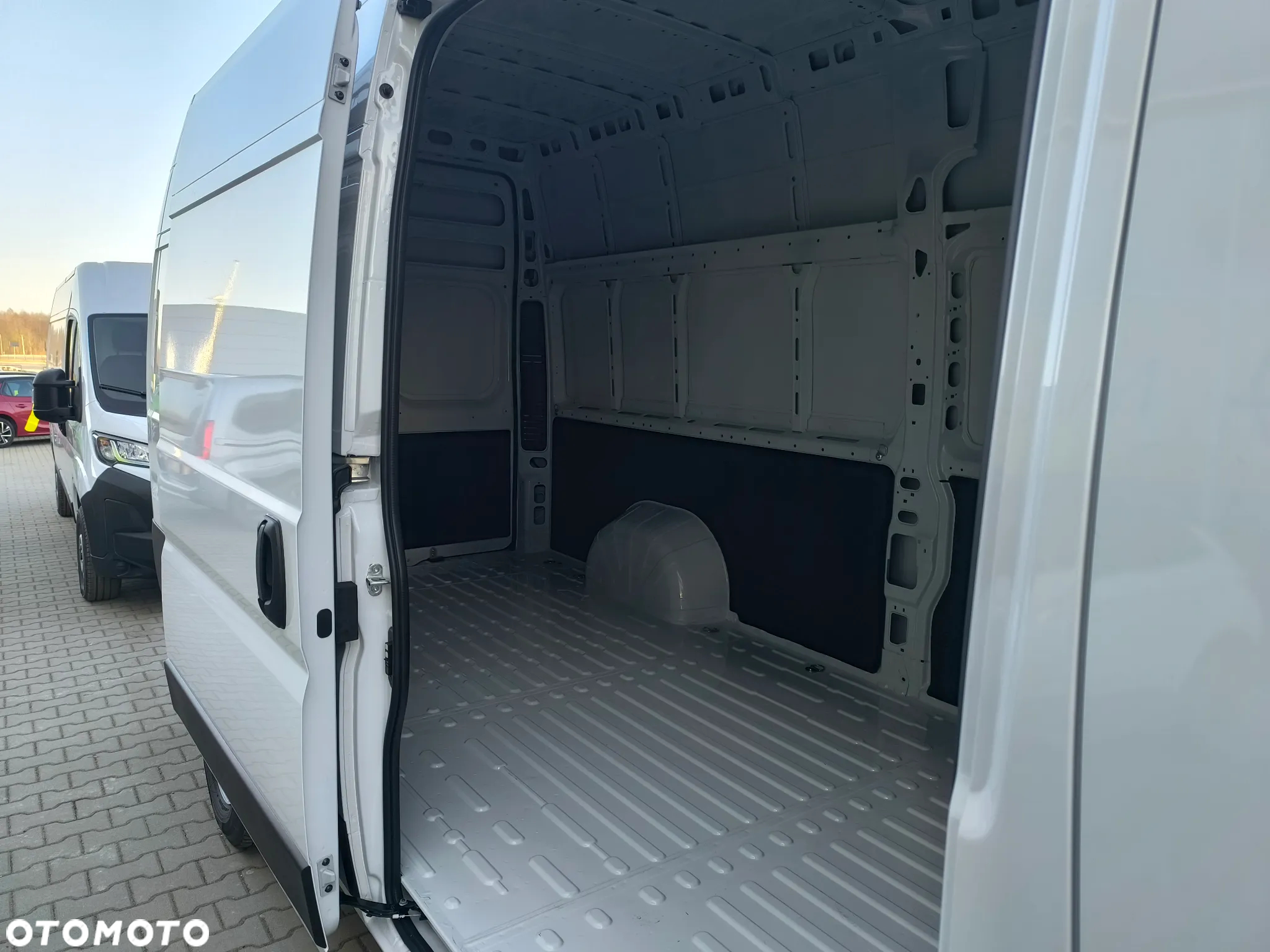 Opel Movano - 6