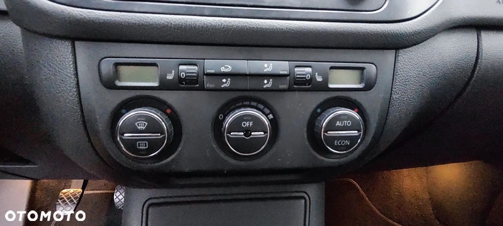 Volkswagen Golf Plus 1.9 TDI Comfortline - 8