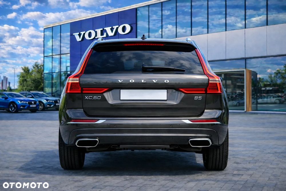 Volvo XC 60 B5 D AWD Inscription - 4