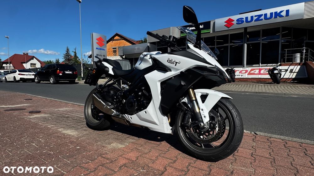 Suzuki GSX - 1