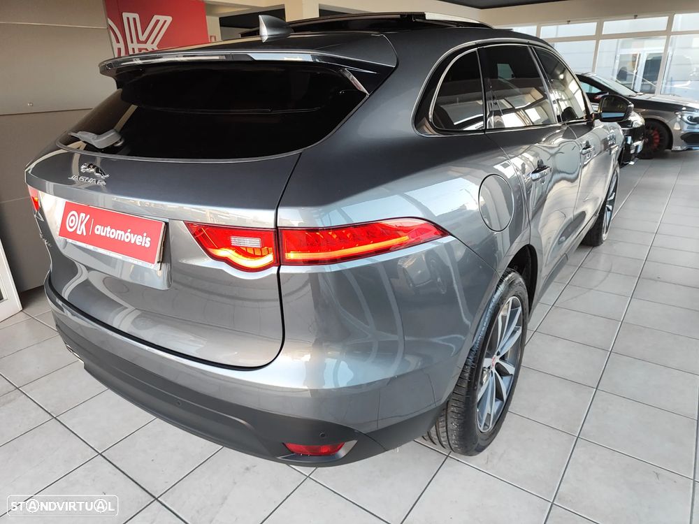 Jaguar F-Pace 20d Aut. R-Sport - 11