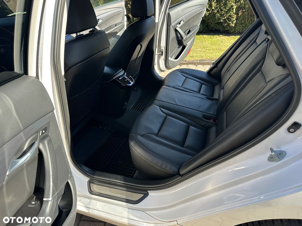 Hyundai i40 2.0 Premium - 20