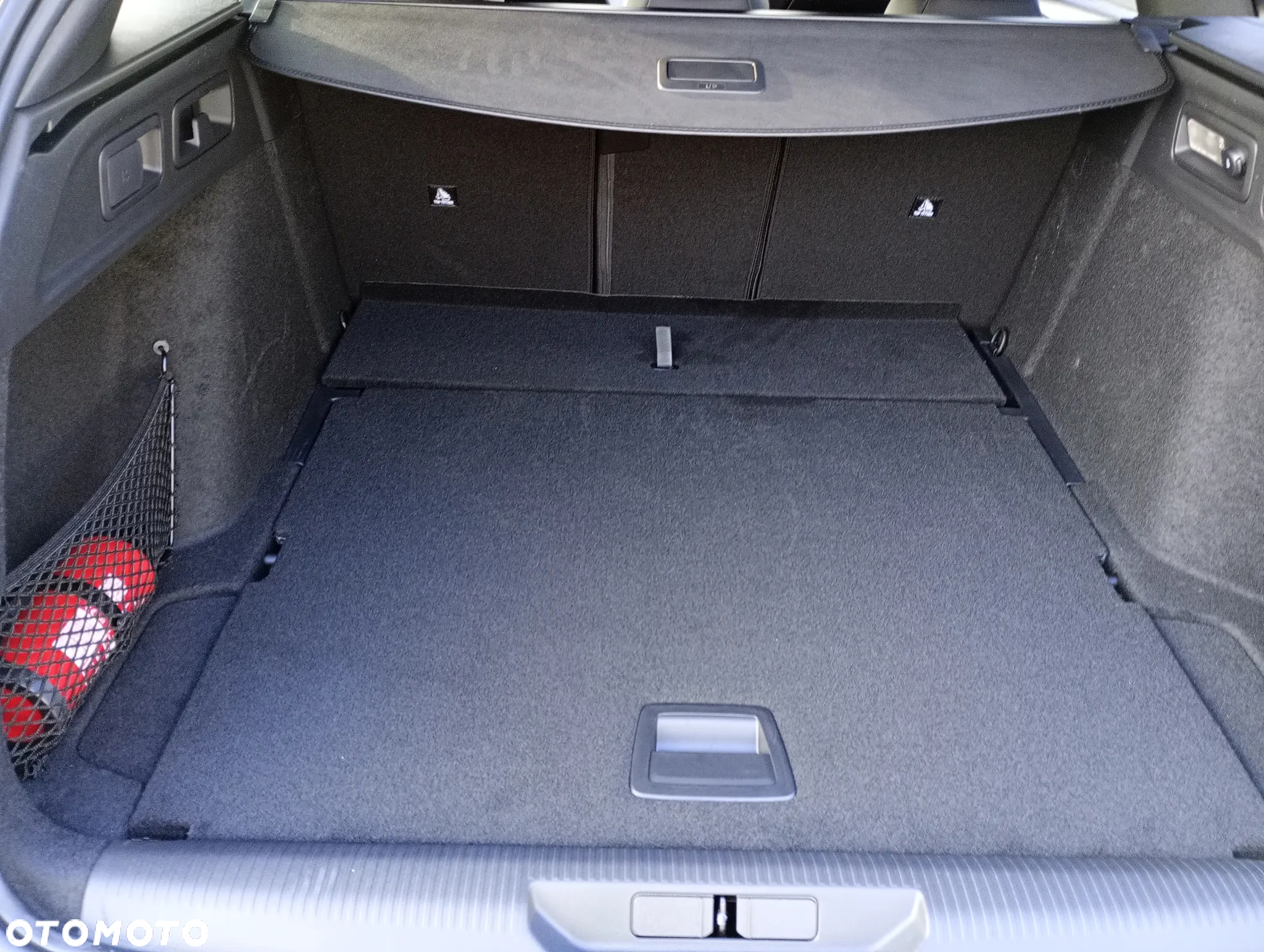 Peugeot 308 1.2 mHEV GT S&S e-DCS6 - 9