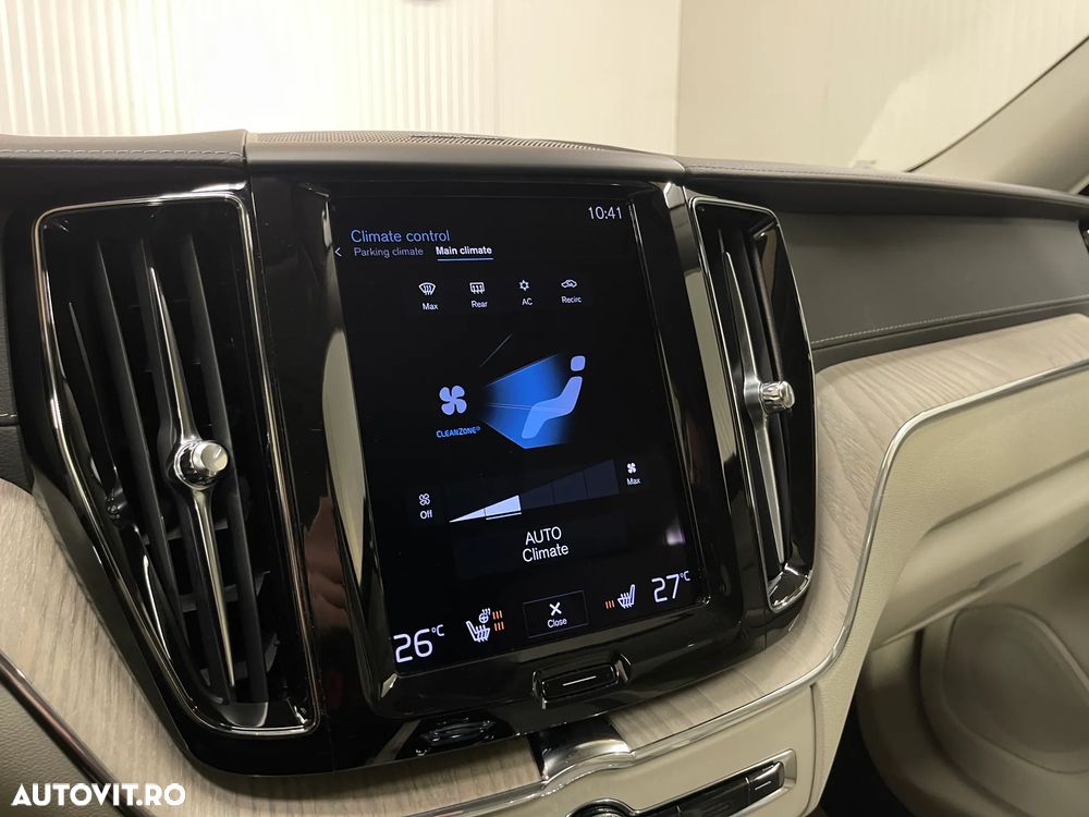 Volvo XC 60 T6 AWD Recharge Geartronic Inscription - 22