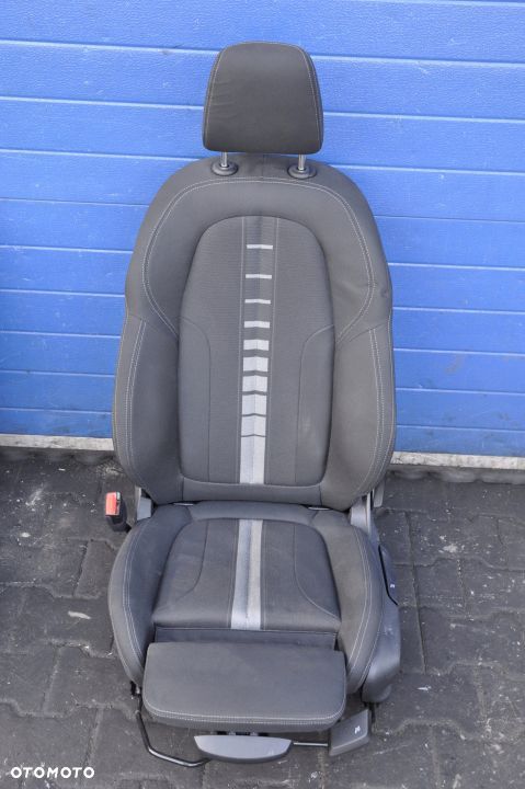 BMW X2 F39 WNĘTRZE FOTELE KANAPA BOCZKI TUNEL UK - 7