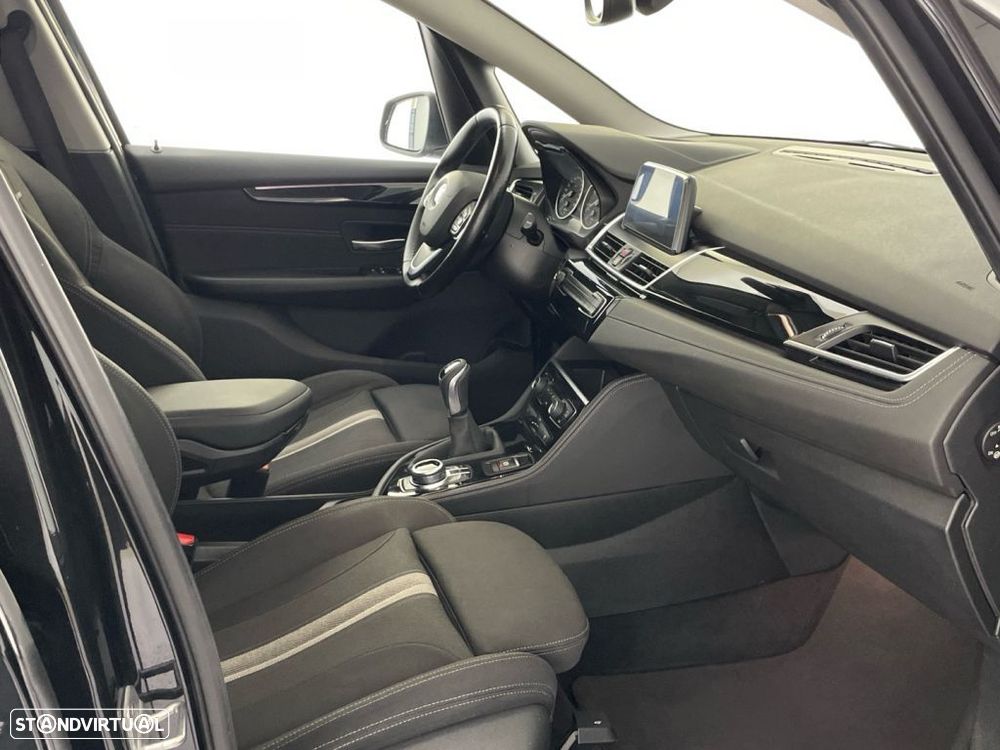 BMW 216 Active Tourer d Pack M - 21