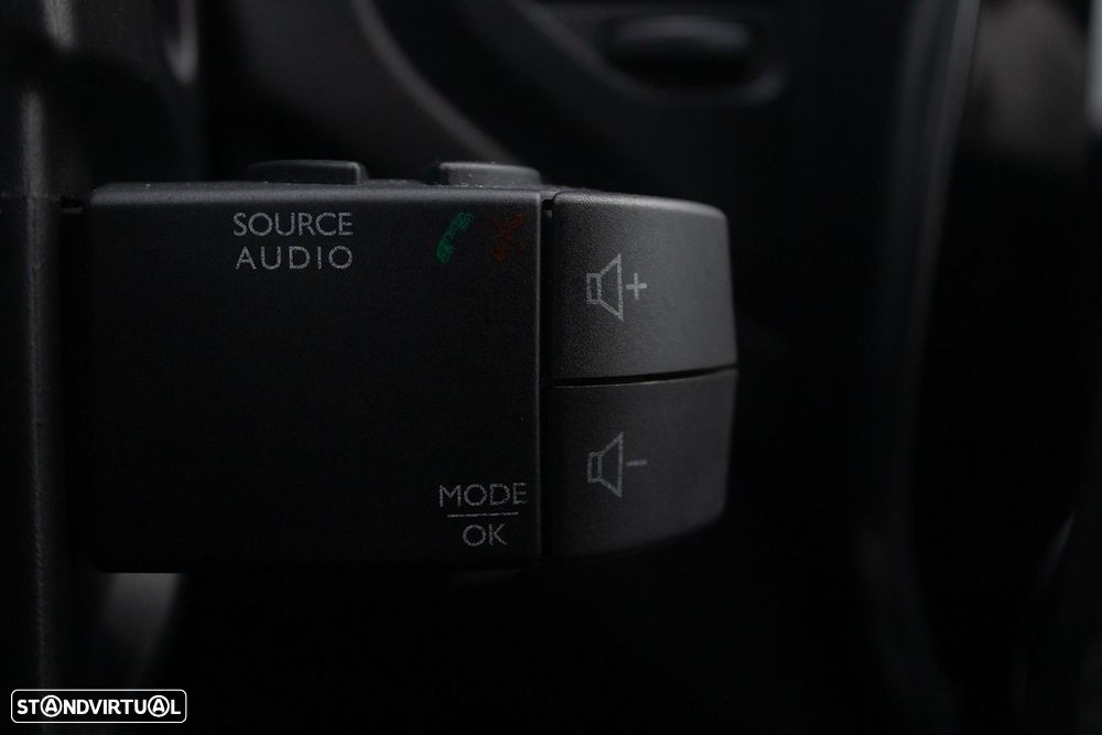 Renault Captur 1.5 dCi Exclusive - 18