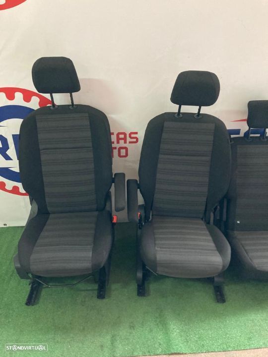 Bancos Frontais e Traseiros Opel Combo / Peugeot Partner / Citroen Berlingo 2020 - 1