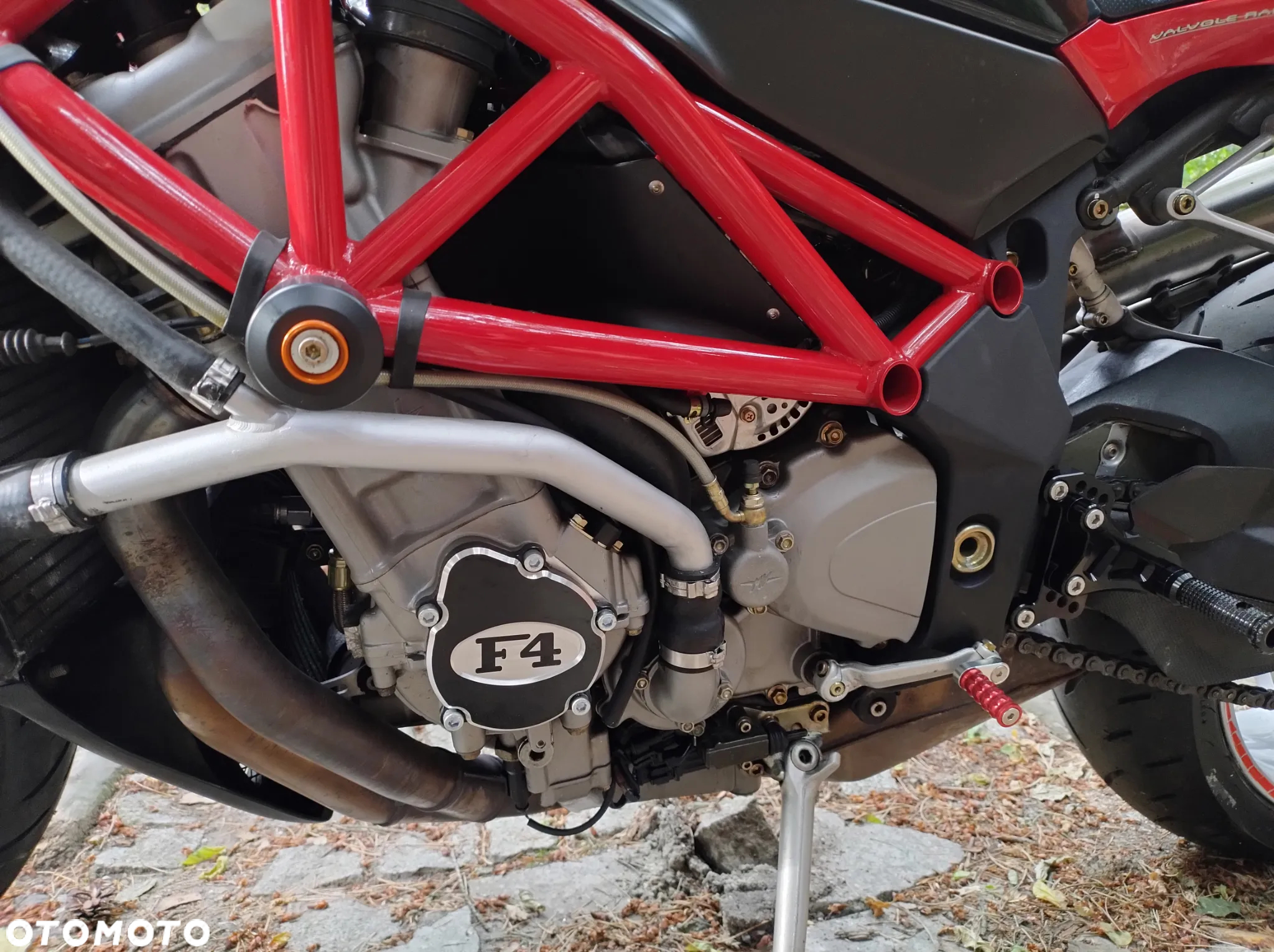 MV AGUSTA Brutale S - 11