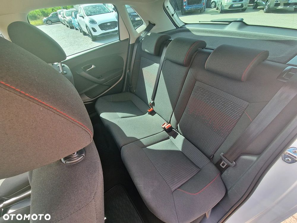 Volkswagen Polo 1.2 TSI (Blue Motion Technology) SOUND - 9