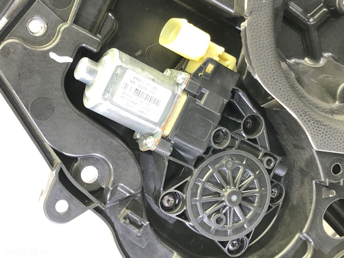PODNOŚNIK SZYBY PRAWY PRZÓD - 173.00 PLN - MINI MINI CLUBMAN (R55) 2006 - 2015 Cooper D 82 kW [112 - 4