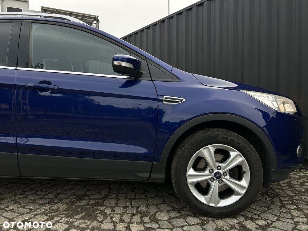 Ford Kuga 1.6 EcoBoost 2x4 SYNC - 38